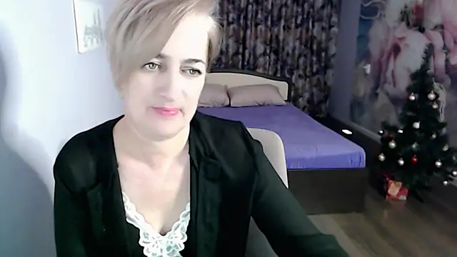 Snapshot of Hot_Girl87 chatting on January 31, 2025, 10:10 pm Hot Girl87 online show from January 31, 2025, 10:10 pm