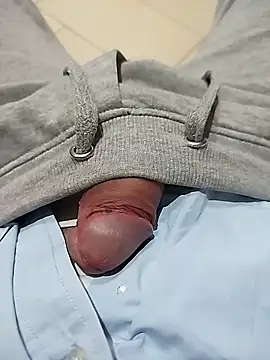 ptrz990 online show from January 7, 2026, 2:19 pm