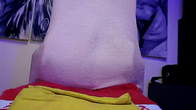 dani4334 online show from January 18, 2025, 9:02 am