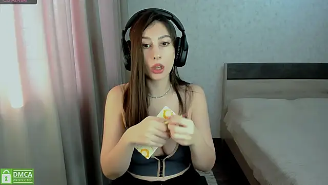 briannababy  online show from February 7, 2026, 11:47 am