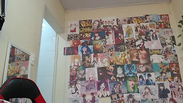 moon hill online show from February 23, 2025, 4:17 am