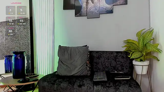 thomas eliotts online show from September 27, 2025, 7:52 pm