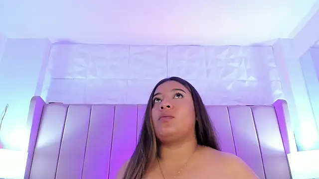 MollyBigBoobs12 online show from February 26, 2025, 1:53 am