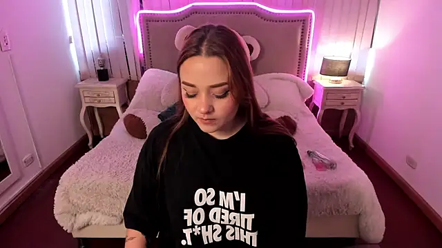 Valentina Se online show from December 23, 2024, 10:01 pm