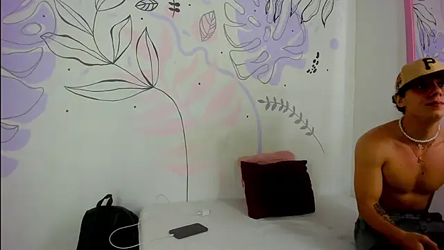 Snapshot of EVAN_XOX chatting on January 9, 2025, 9:58 pm EVAN XOX online show from January 9, 2025, 9:58 pm