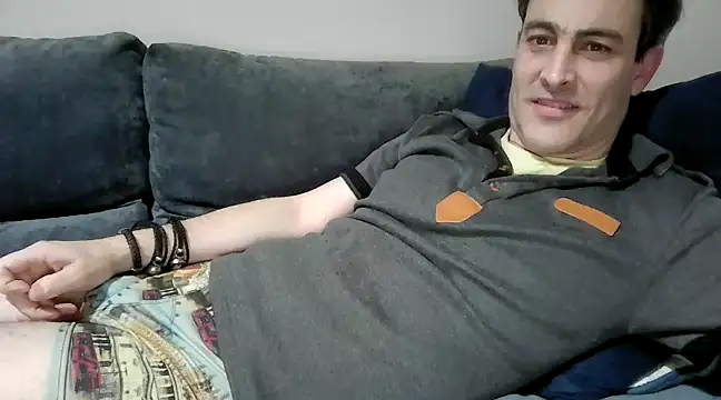 basquehotboy online show from December 30, 2024, 5:02 pm