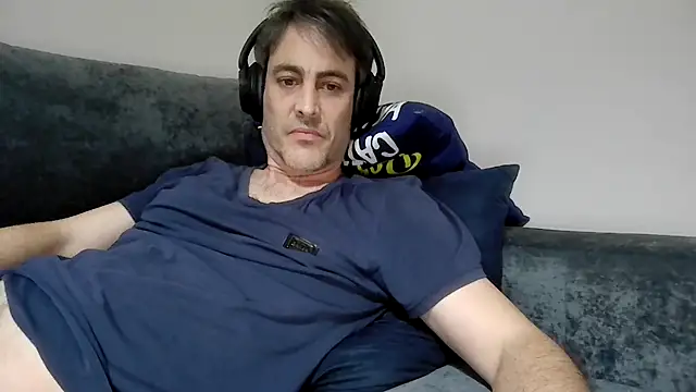 basquehotboy online show from January 8, 2025, 10:27 pm