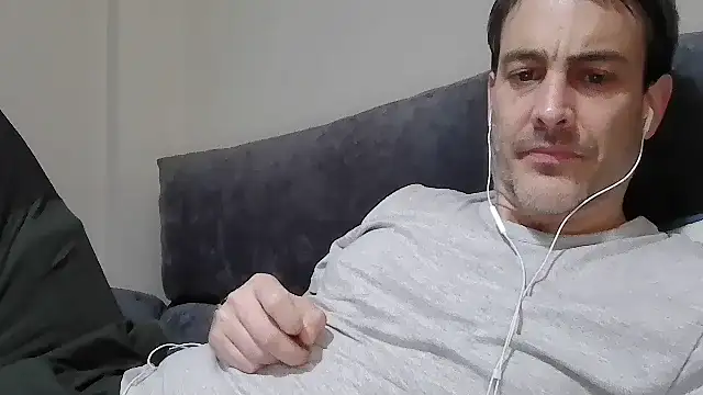 basquehotboy online show from March 21, 2025, 11:56 pm