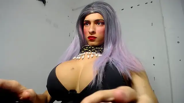 paulinabigcock online show from January 14, 2025, 12:56 pm