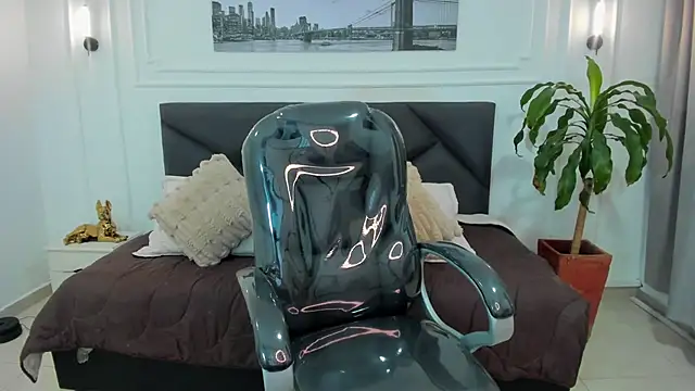 Damian23   online show from November 18, 2025, 11:03 am