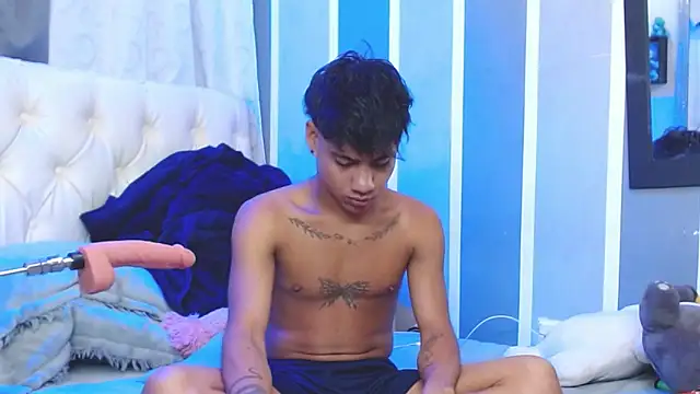 Sexys Boys Hot1 online show from January 21, 2025, 9:13 am