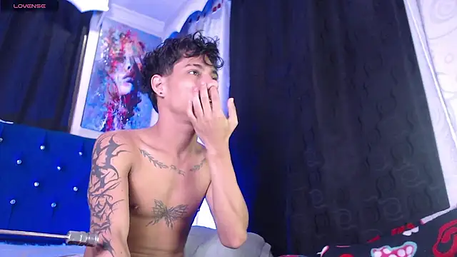 Sexys Boys Hot1 online show from January 14, 2026, 1:22 am