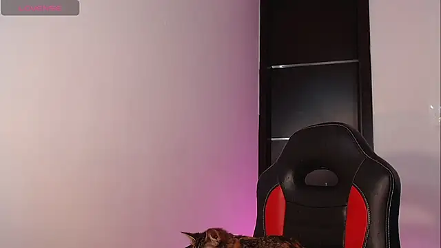 Snapshot of GiselleBlare chatting on December 12, 2024, 6:47 am GiselleBlare online show from December 12, 2024, 6:47 am