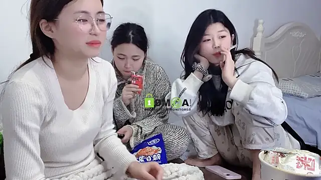 MM YY SS online show from January 15, 2025, 2:56 pm