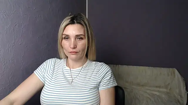  sexy lady online show from February 18, 2025, 3:32 pm