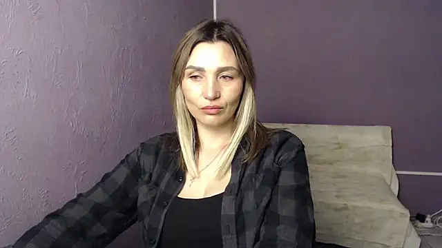  sexy lady online show from September 18, 2025, 1:35 pm