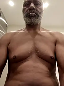 yasohw online show from February 4, 2026, 4:07 am