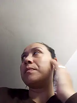 Snapshot of RenataSexy_ chatting on February 28, 2025, 2:31 am RenataSexy online show from February 28, 2025, 2:31 am