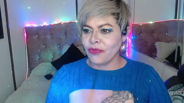 Grecia Horny online show from January 23, 2025, 12:30 pm