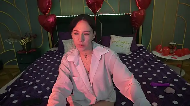 NikkiGoldSide online show from February 20, 2025, 2:18 am