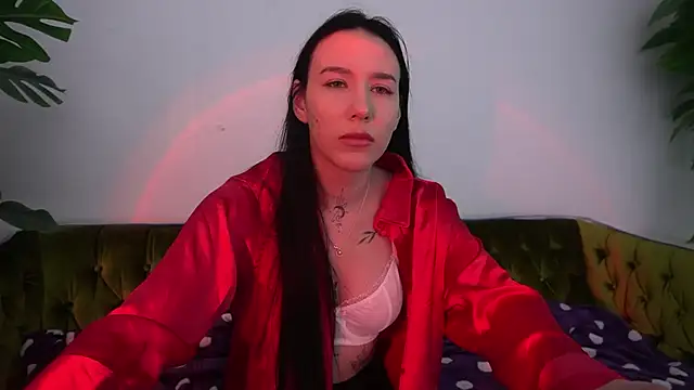 NikkiGoldSide online show from March 18, 2025, 9:10 pm