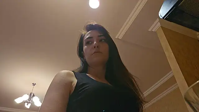 AlejandraDelaney online show from December 22, 2024, 3:33 pm