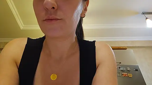 AlejandraDelaney online show from January 26, 2025, 6:48 pm