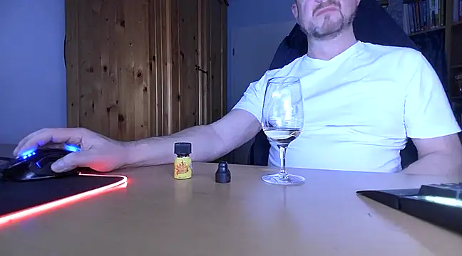 Tom PP cgn online show from February 15, 2025, 11:03 pm