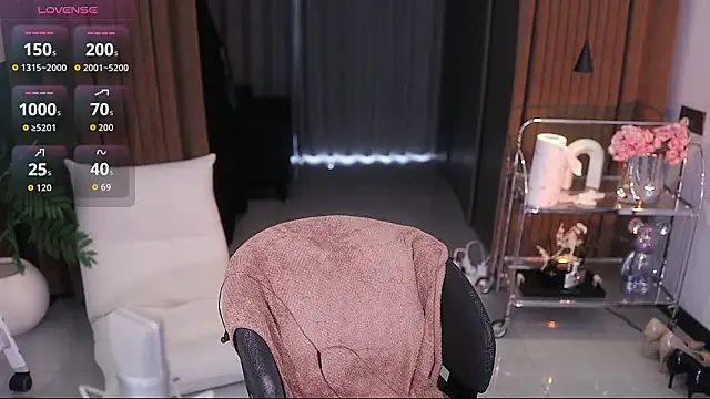 Evajoannana online show from March 14, 2026, 5:46 am