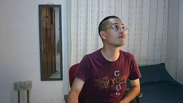 Orionferrer- online show from December 13, 2025, 9:20 pm