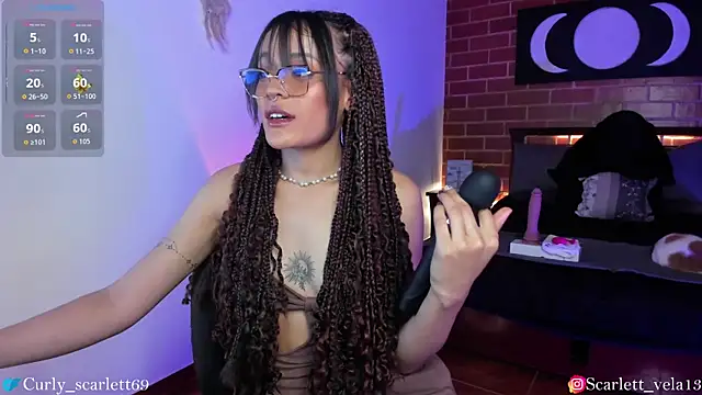 Snapshot of Scarlett_Vela13 chatting on February 12, 2026, 1:00 am Scarlett Vela13 online show from February 12, 2026, 1:00 am
