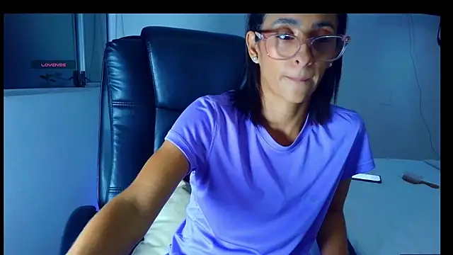 Snapshot of thedianakaro chatting on June 26, 2026, 1:32 am thedianakaro online show from June 26, 2026, 1:32 am