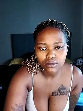 ThickPearlx23 online show from April 20, 2026, 9:12 am