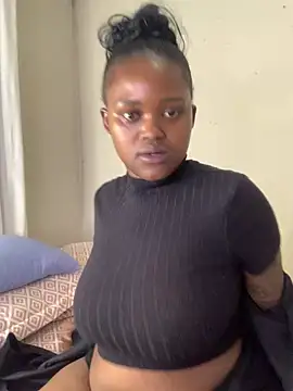 ThickPearlx23 online show from July 9, 2026, 12:37 am