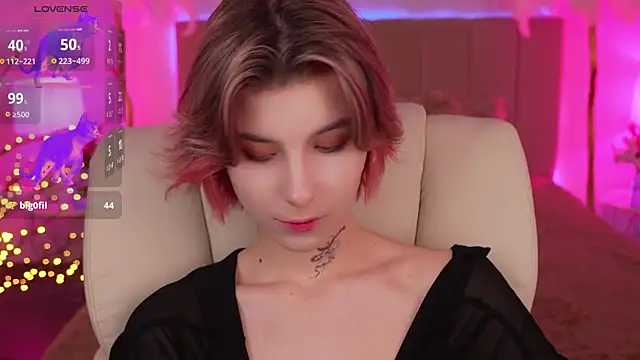 HaylaAmber online show from December 13, 2024, 8:26 pm