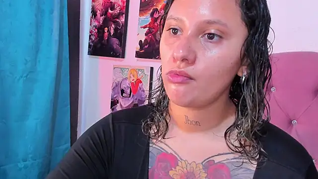 Mila nixon02 online show from September 27, 2025, 5:07 pm