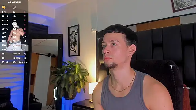 JadeSmiith  online show from September 26, 2025, 10:47 pm