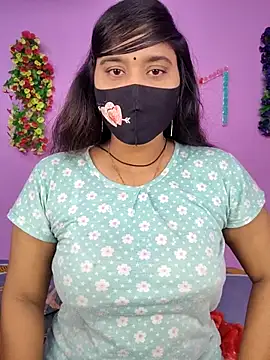 Hot Maleka online show from December 1, 2025, 1:10 am