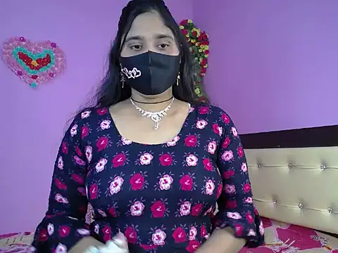 Snapshot of Hot_Maleka chatting on February 2, 2026, 4:49 pm Hot Maleka online show from February 2, 2026, 4:49 pm