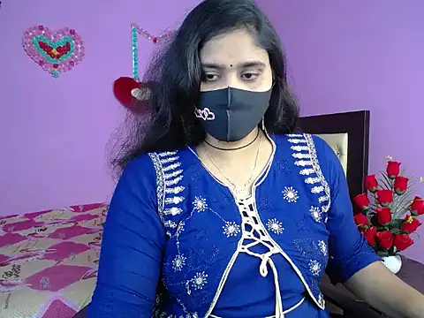 Snapshot of Hot_Maleka chatting on February 20, 2026, 5:13 pm Hot Maleka online show from February 20, 2026, 5:13 pm