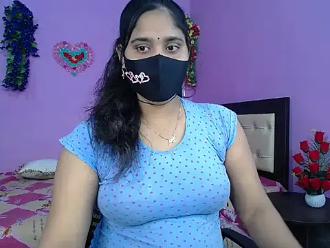 Snapshot of Hot_Maleka chatting on March 7, 2026, 4:37 pm Hot Maleka online show from March 7, 2026, 4:37 pm