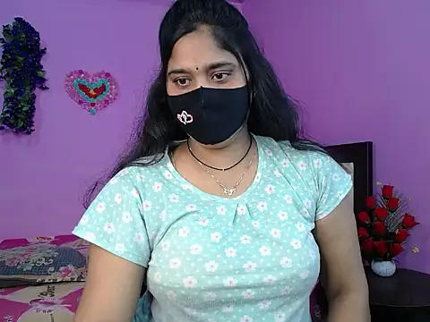Snapshot of Hot_Maleka chatting on March 16, 2026, 1:33 am Hot Maleka online show from March 16, 2026, 1:33 am