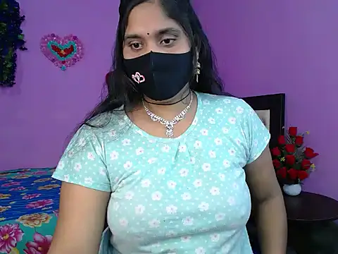 Snapshot of Hot_Maleka chatting on March 24, 2026, 4:45 pm Hot Maleka online show from March 24, 2026, 4:45 pm
