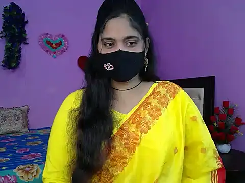 Snapshot of Hot_Maleka chatting on March 31, 2026, 4:40 pm Hot Maleka online show from March 31, 2026, 4:40 pm