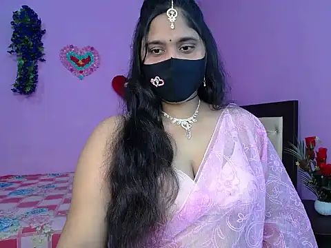 Snapshot of Hot_Maleka chatting on April 8, 2026, 4:40 pm Hot Maleka online show from April 8, 2026, 4:40 pm