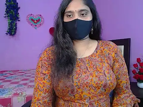 Snapshot of Hot_Maleka chatting on April 11, 2026, 5:06 pm Hot Maleka online show from April 11, 2026, 5:06 pm