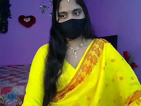 Snapshot of Hot_Maleka chatting on May 5, 2026, 4:48 pm Hot Maleka online show from May 5, 2026, 4:48 pm