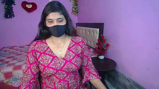 Snapshot of Hot_Maleka chatting on June 3, 2026, 5:07 pm Hot Maleka online show from June 3, 2026, 5:07 pm