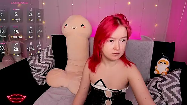 Sara Robinson online show from December 26, 2024, 3:06 am