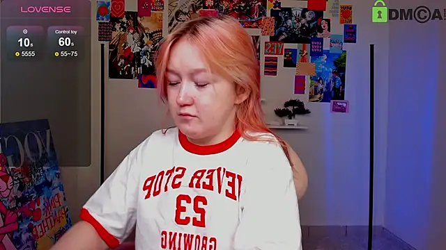 Sara Robinson online show from March 5, 2025, 3:08 am